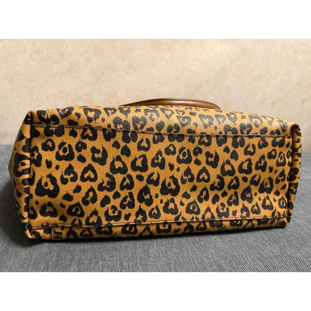 Coach Zip Top Tote Ocelot Leopard Print Heart Pattern Brown Black F23228 - Picture 6 of 8